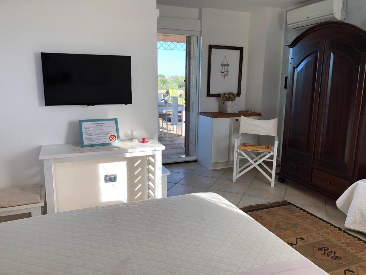 B&B Tenuta La Cornula San Donato di Lecce Exterior foto