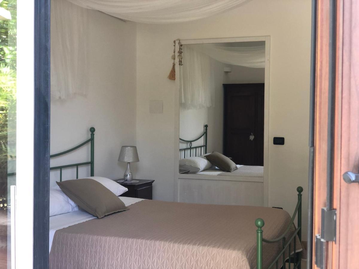 B&B Tenuta La Cornula San Donato di Lecce Exterior foto