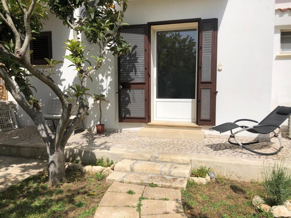 B&B Tenuta La Cornula San Donato di Lecce Exterior foto